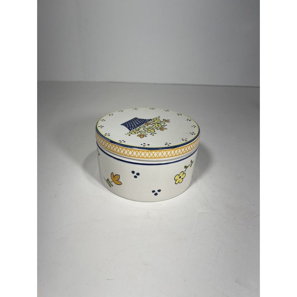 Vintage Hand Painted Ceramic Flower Trinket Box Pot‎ Dish Alcobaca Made Portugal